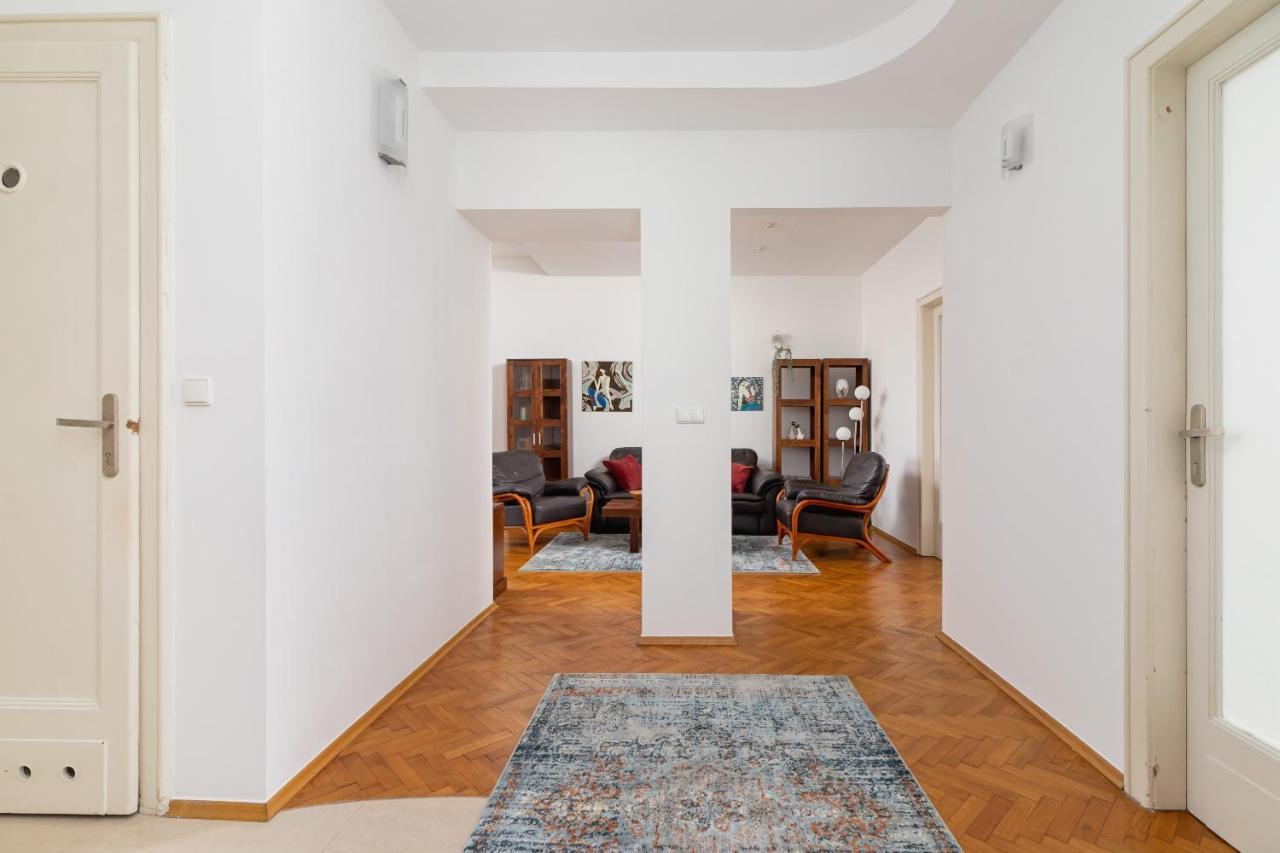 Slowacki Avenue Family Apartments Cracow By Noclegi Renters Krakov Exteriér fotografie