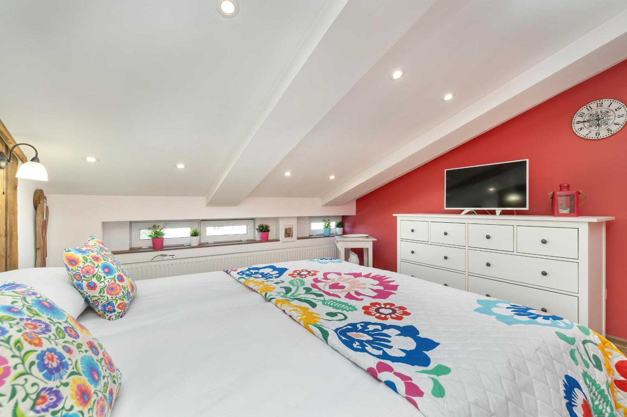 Slowacki Avenue Family Apartments Cracow By Noclegi Renters Krakov Exteriér fotografie